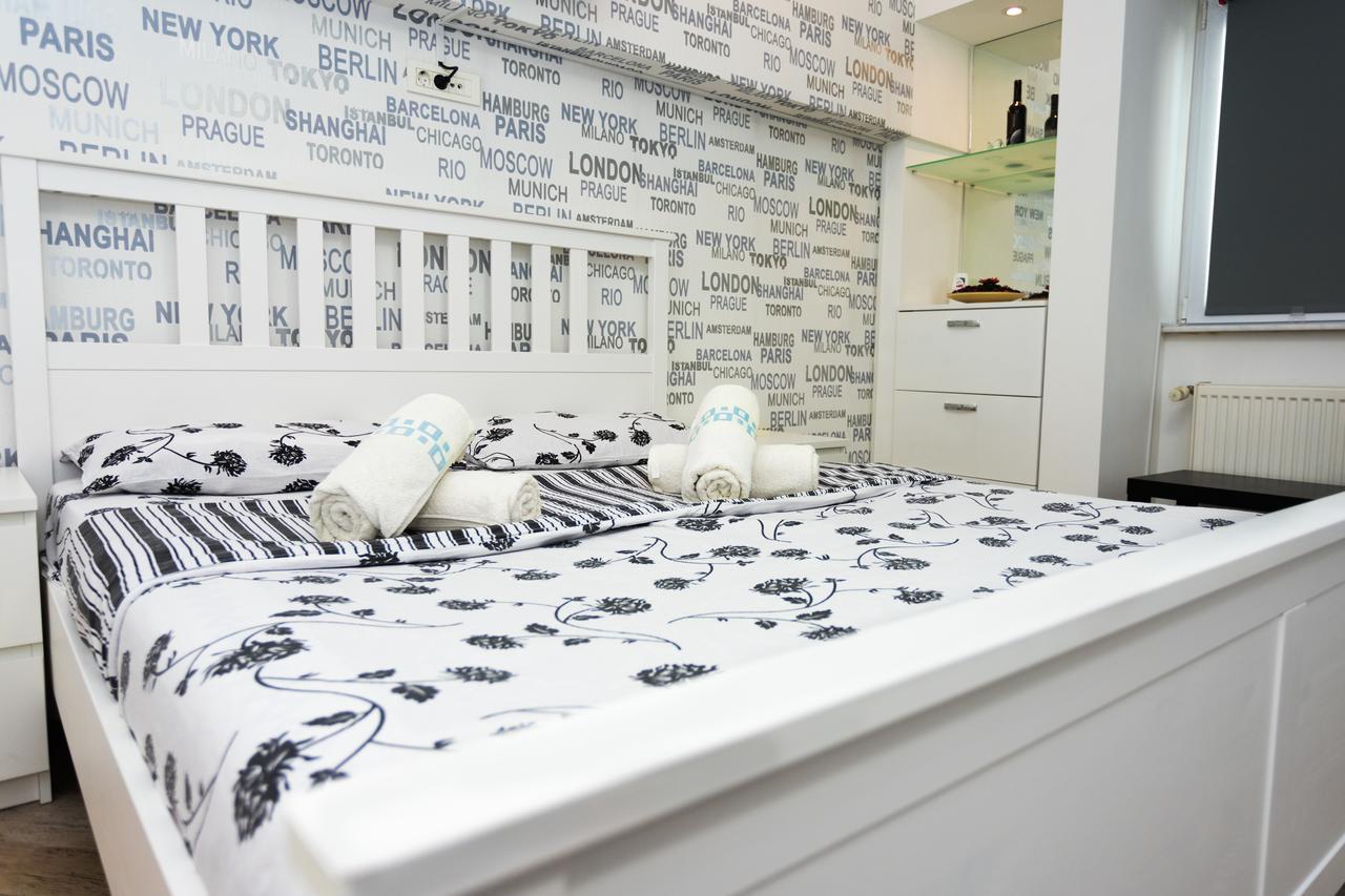 Imperial City Center - 1 Bedroom Apartment Bukares Bagian luar foto